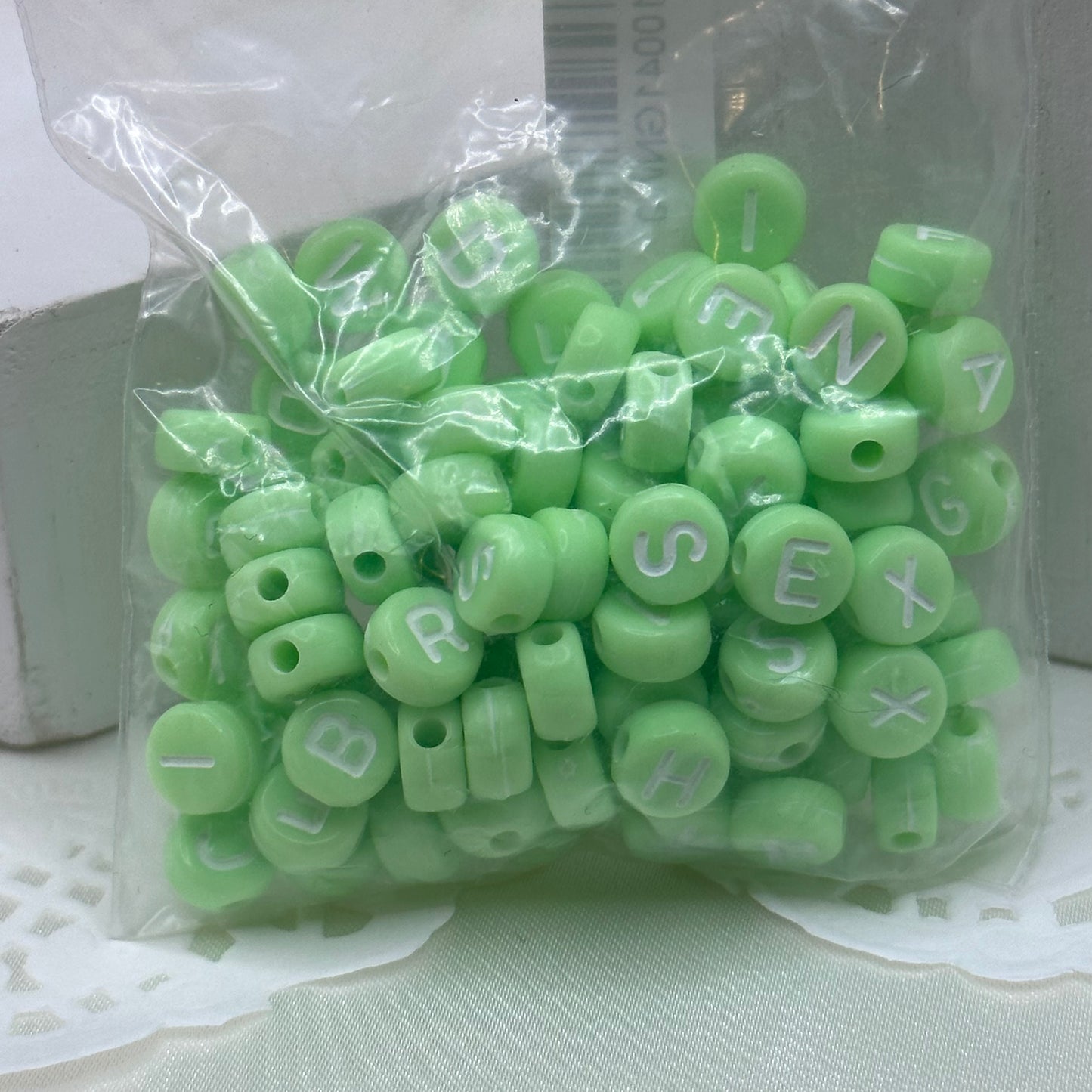 100pc letter beads